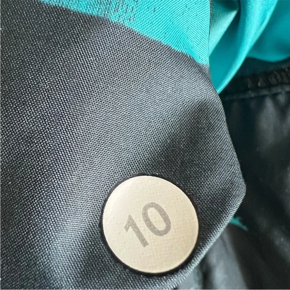 Lululemon Pack-It Vest Back Spin Stroke Peacock Blue Black  Size 10 W4H46S